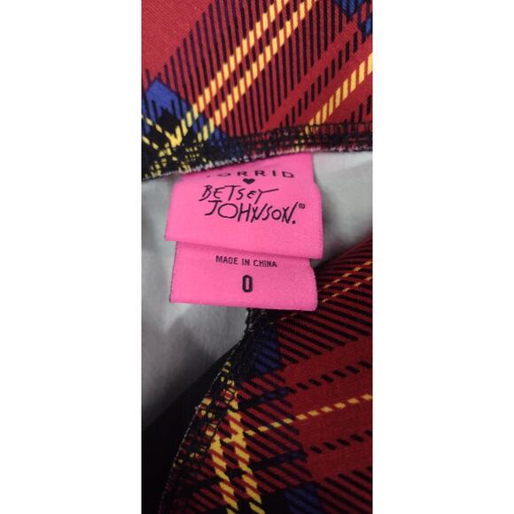 Torrid X Betsey Johnson Plaid Slip on Pants Size 0 - Picture 11 of 12